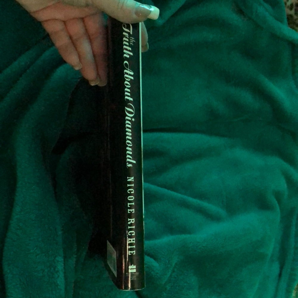 Book - Picture 4 of 4